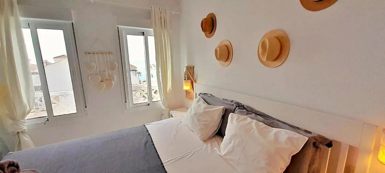 Urbanizacion Fuentes De Nerja Apartman Spanyolország